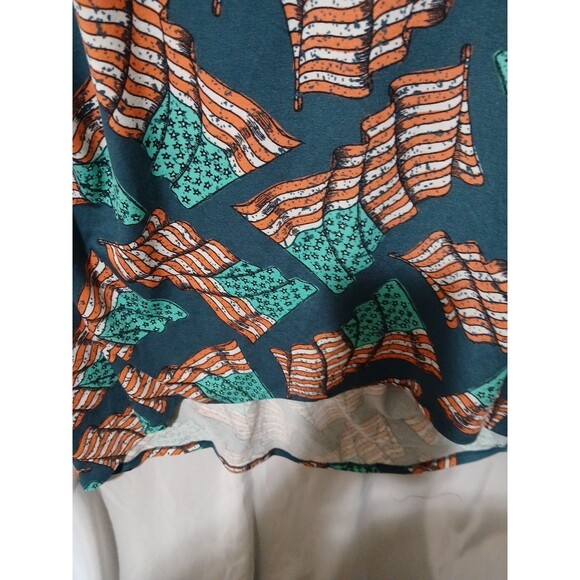 NWT LuLaRoe Women's Irma Tunic Shirt Green American Flag USA Patriotic Sz XLarge - Picture 4 of 8